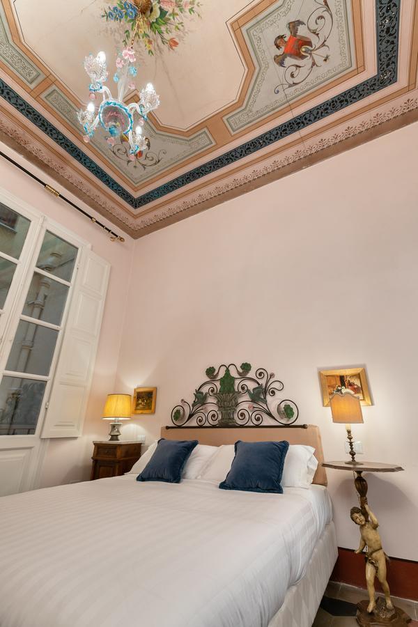 Bellezza Suites Cagliari Esterno foto